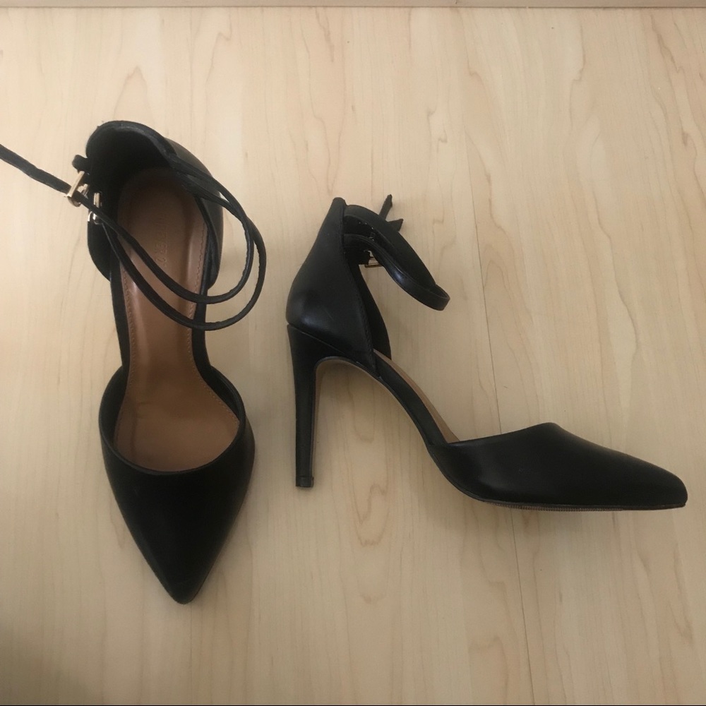 Black Forever 21 Strappy Heels
